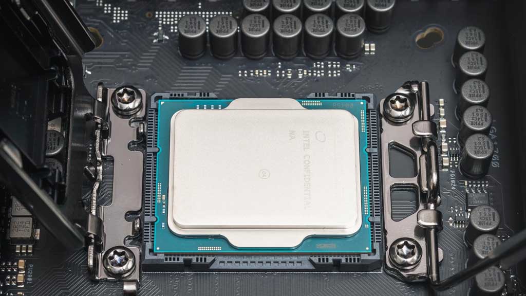 Nvidia’s Nightmare? Chinese Tech Giants Ditching US Chips for Huawei’s AI Powerhouse!