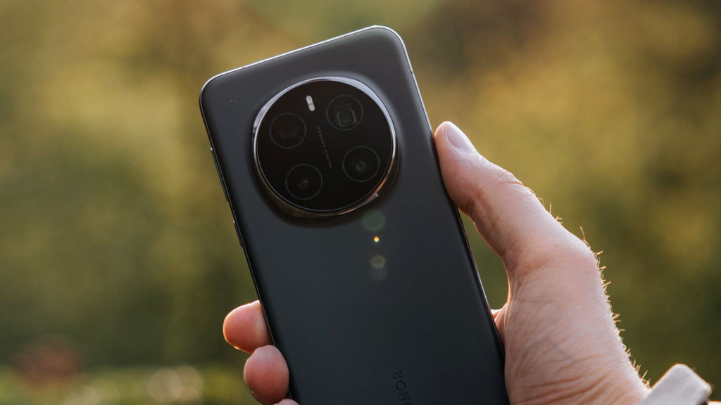 Hold On To Your Lenses! Honor Is About To Unleash Camera Magic On The New Ultra