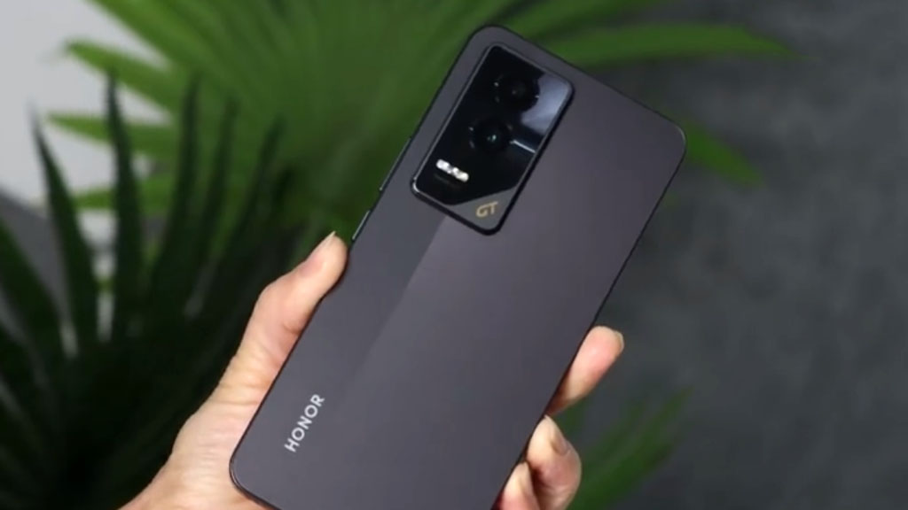 BREAKING: Honor to Launch 24GB RAM Smartphone to Challenge Huawei’s Mate 80!