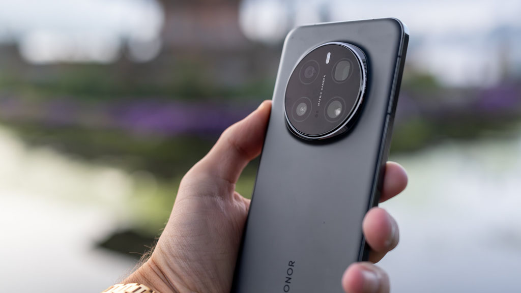 Honor Boosts Orders for Mind-Blowing 200MP Camera in Magic 8 Smartphones!