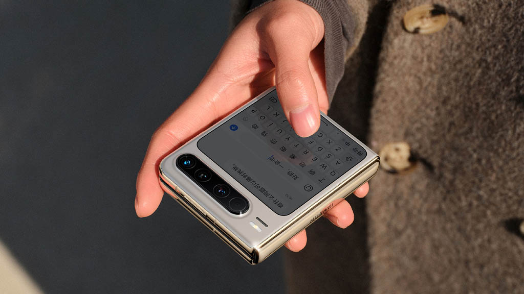 Huawei Pura X Shatters Records with 700,000 Unit Shipments!