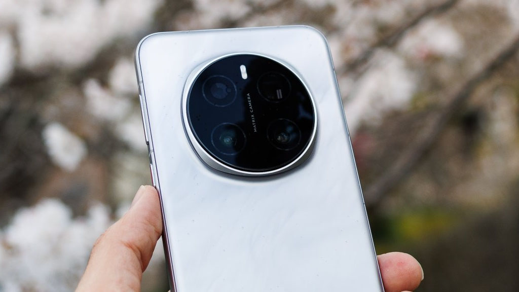 Honor Magic 8 Mini Set to Take on iPhone Air – Here’s What You Need to Know!