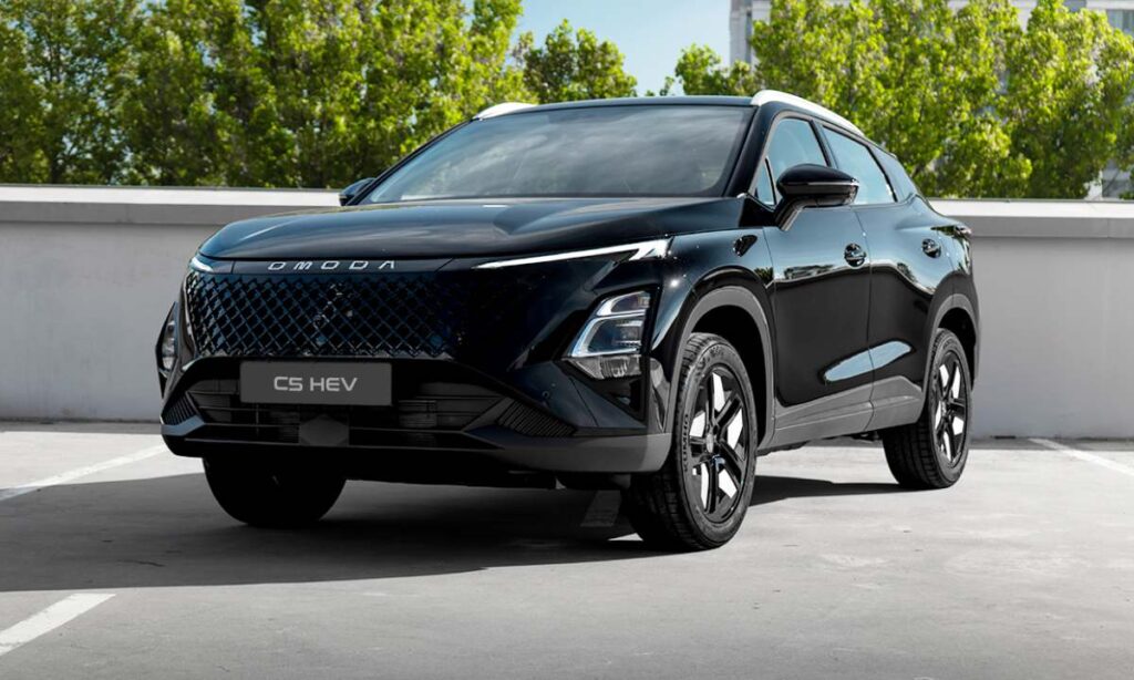 Omoda C5 SHS Hybrid Lands in SA: The Price and Specs That Will Surprise You